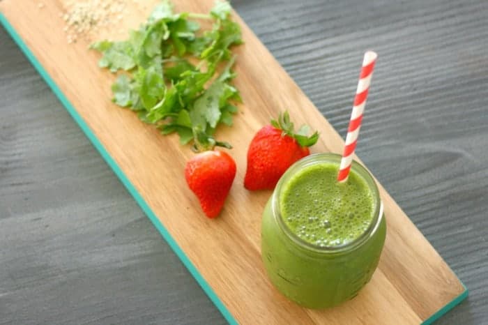 Green Monster Smoothie - try this simple green smoothie recipe as a meal replacement when you're on the go - DontMesswithMama.com