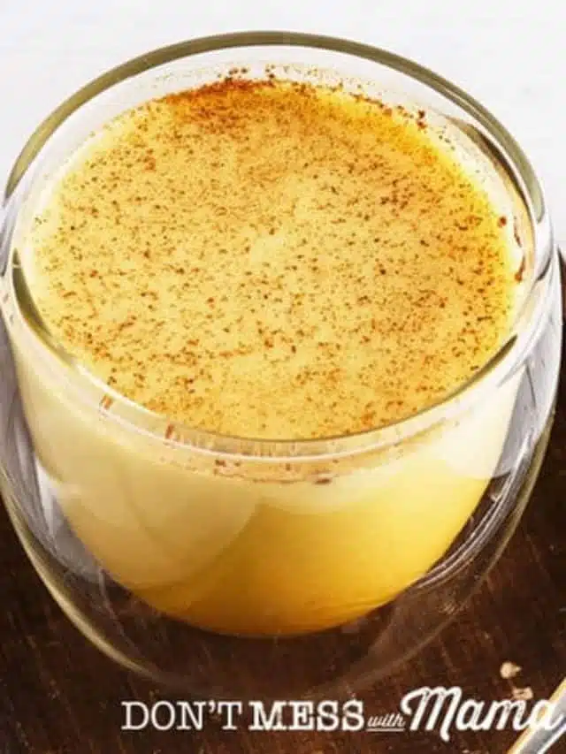 How to make an easy turmeric latte