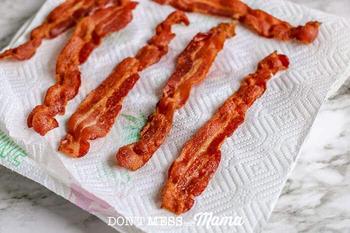 crispy bacon on a paper towel
