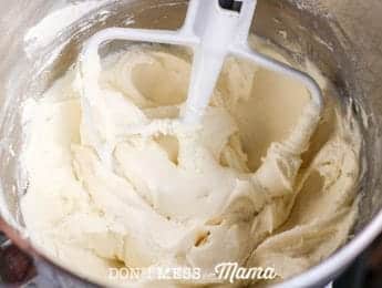 mixing cheesecake batter with paddle