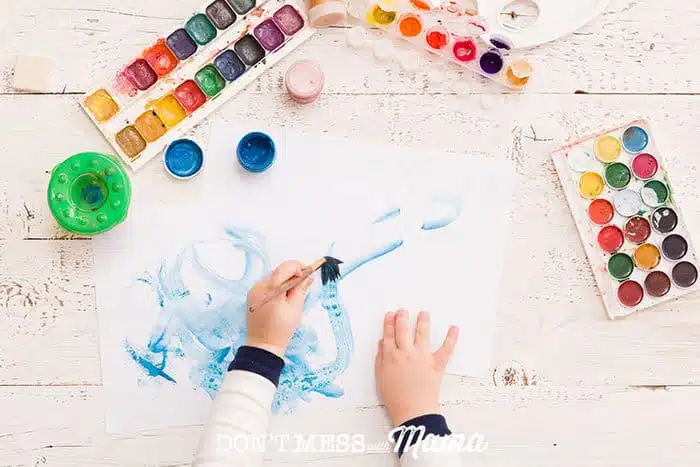 Keep Kids' Art Organized All Year with DIY Artist's Portfolios - Modern  Parents Messy Kids