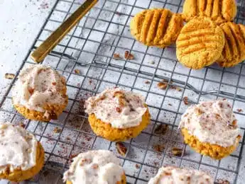 Low-Carb Pumpkin Muffin with Cream Cheese and Pecan Frosting - Don't Mess with Mama