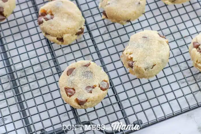 low-carb chocolate chip cookies on cooling rack