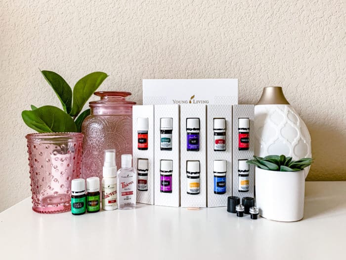 starter kit of essential oils with a diffuser